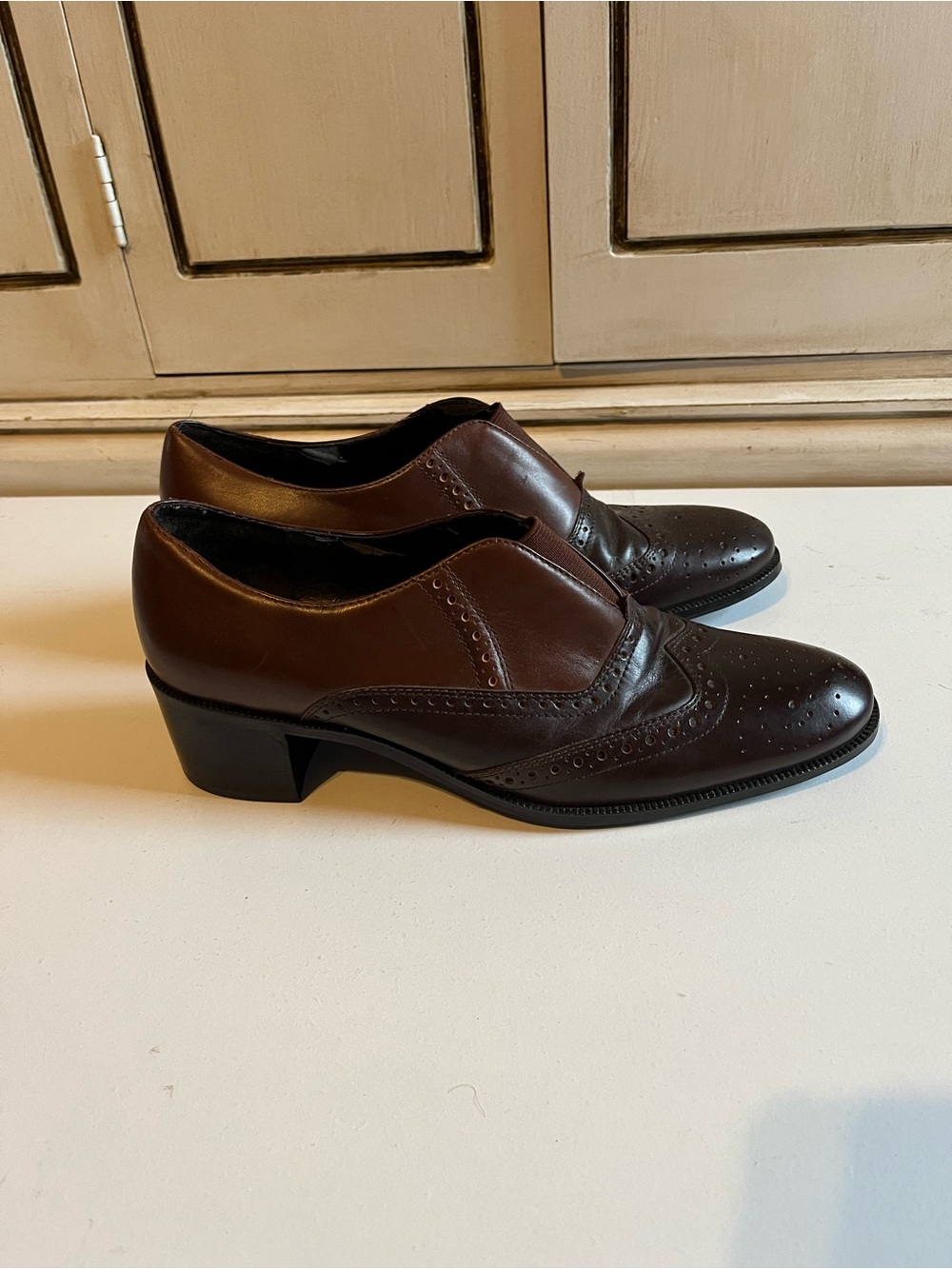 Vintage Liz Claiborne ‘Fackland’ Brown Leather Wingtip Oxford Pumps Size 7.5